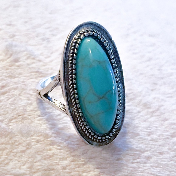 🌹Turquoise Silver Oval Ring size 9 - Picture 5 of 5